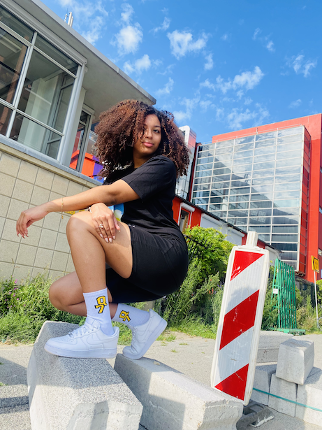Q7 LOGO SOCKS